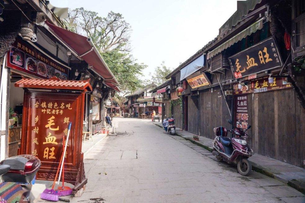 叔叔过世侄子什么时候去看？游戏画面